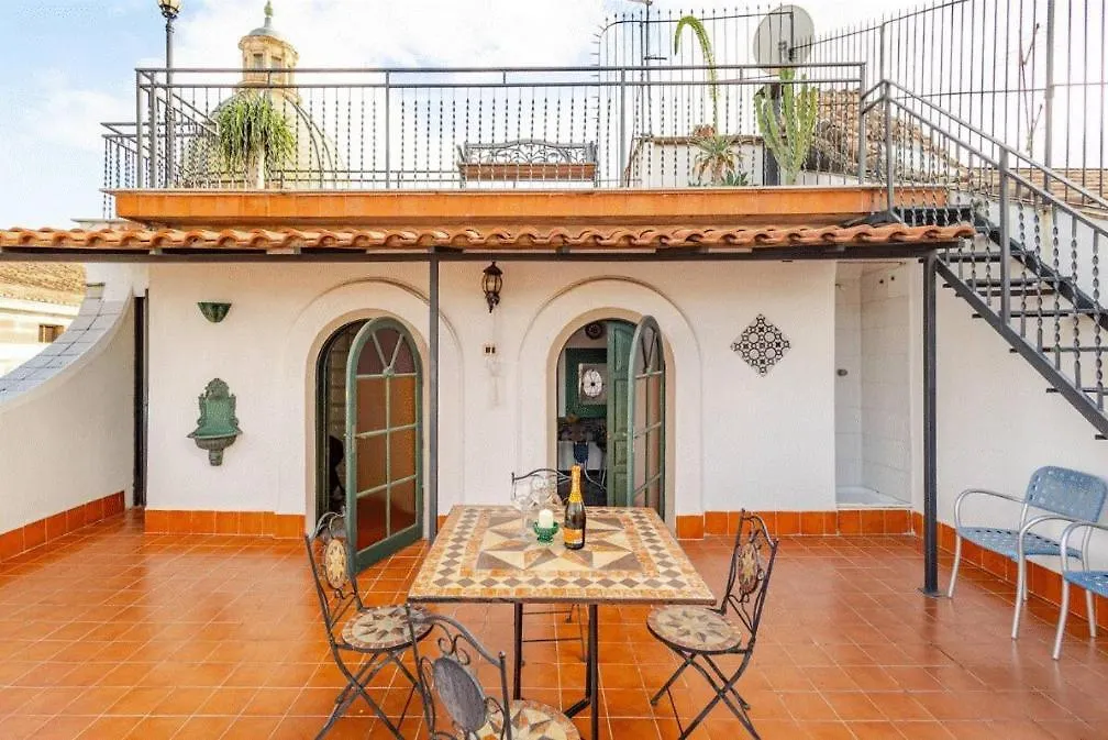 Apartamento Palazzo Viola Suite Panoramica Palermo Itália